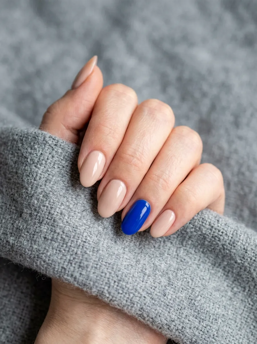 Accent Nail in a Bold Color